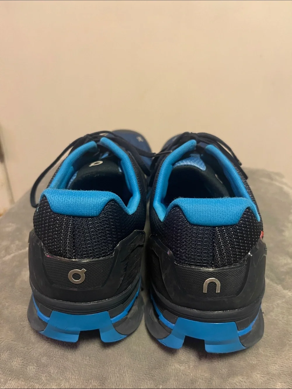 On Running Men's Athletic Shoes in Navy and Teal